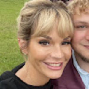 Meet your Posher, Robyn